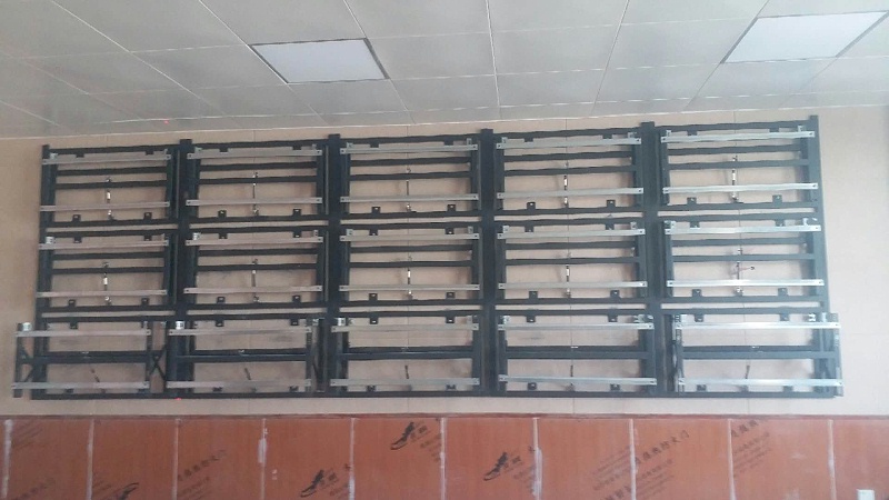 中億睿LG49寸液晶拼接屏系統青海同任縣辦公室視頻會議應用案例